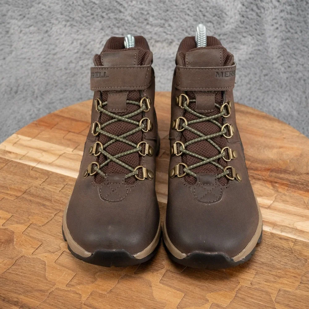 Merrell Boy's Winter Boots Alpine Casual Waterproof Hiking Size US 2 Brown Shoes